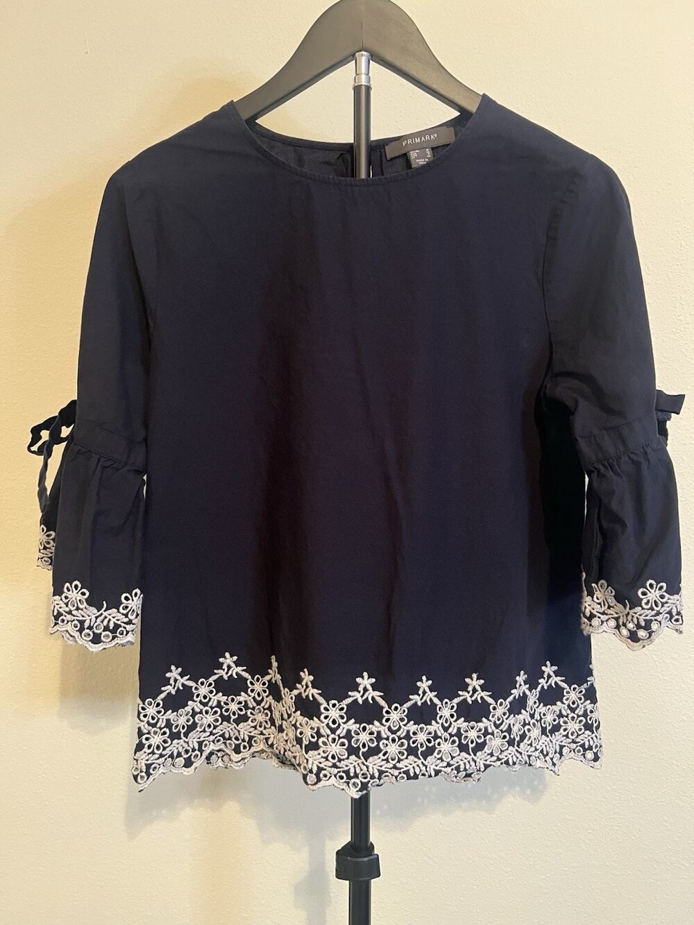 Primark Women’s Navy/White Floral Embroidered 100% Cotton Blouse 3/4 Bell Sleeve